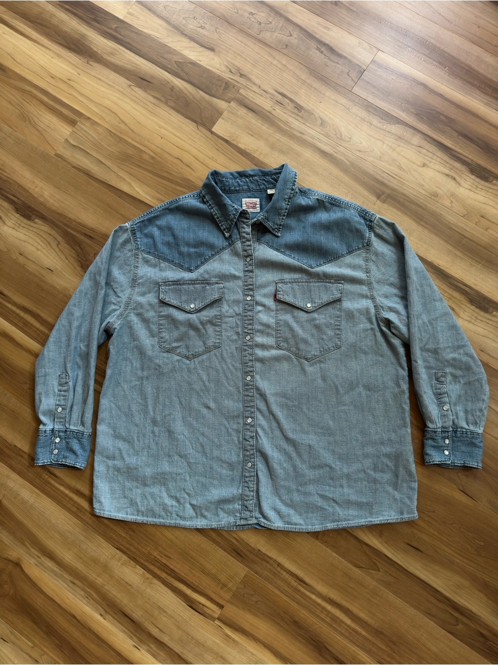 Levi's Men's Light Blue Cotton Denim Western Shirt